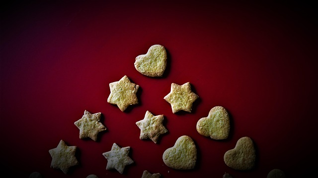 Lustige spiele und trinkfeste lieder: Unterhaltung bei der dänischen julefrokost